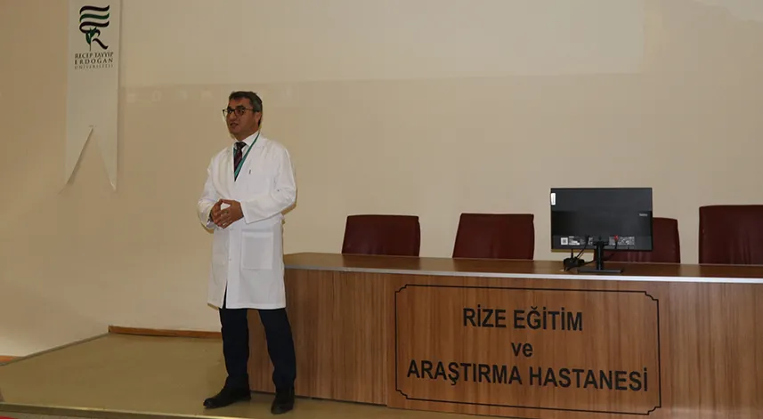 Rize'de ataması yapılan yeni hekimlere eğitim