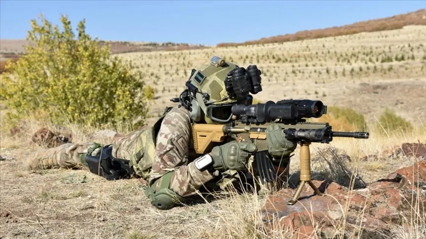 Fırat Kalkanı ve Barış Pınarı bölgelerinde 2 PKK/YPG'li terörist etkisiz