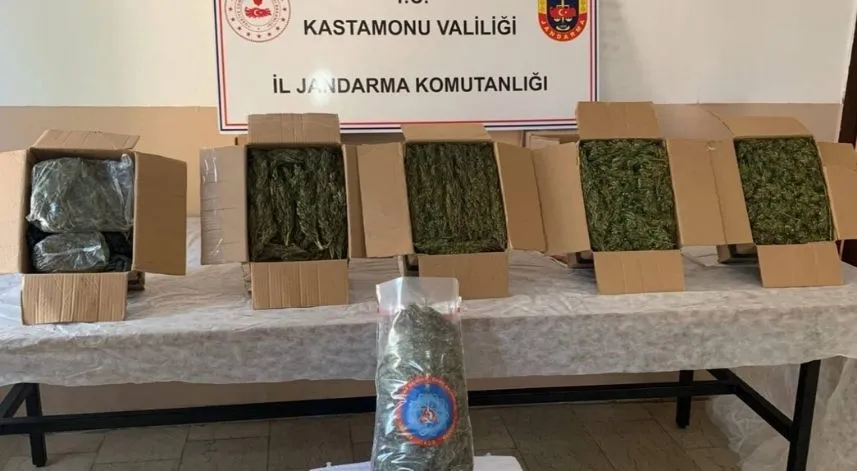 Uyuşturucu operasyonunda yakalanan zanlı tutuklandı