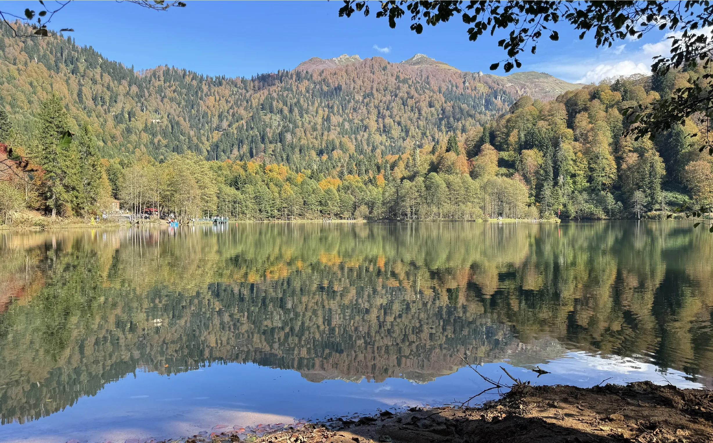 Borçka Karagöl Tabiat Parkı 600 binden fazla turisti ağırladı