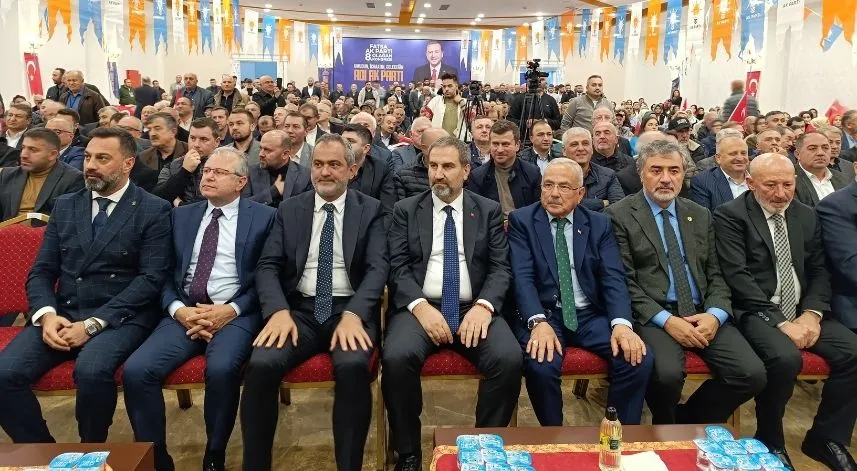 AK Parti Genel Başkan Yardımcısı Şen, Ordu'da ilçe kongresinde konuştu