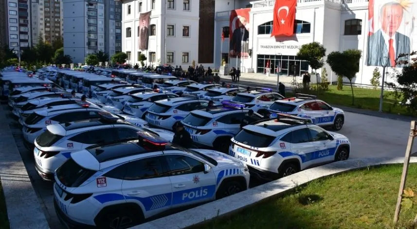 Trabzon Emniyet Müdürlüğüne 148 araç tahsis edildi