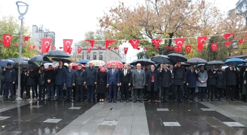 Giresun, Ordu ve Trabzon'da 24 Kasım Öğretmenler Günü kutlandı