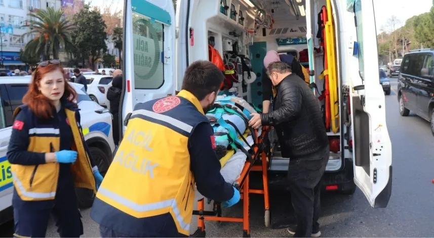 Ordu'da otomobil ile çarpışan motosiklet sürücüsü yaralandı