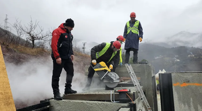 Artvin AFAD ekipleri gönüllülere eğitim veriyor