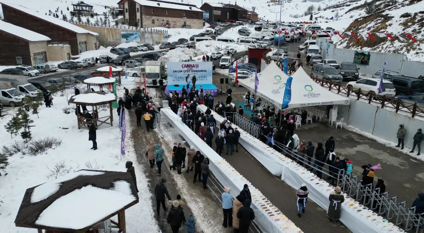 Ordu'da hazırlanan 1301 çeşit dondurma Guinness Rekorlar Kitabı'na girdi