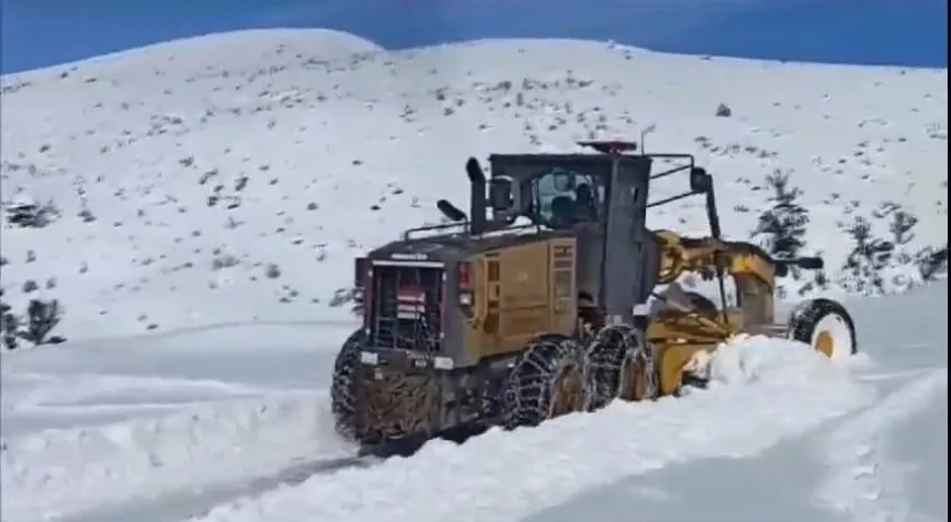 Amasya’da 47 köy yolu, kardan kapalı