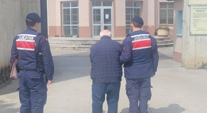Samsun’da kesinleşmiş hapis cezası bulunan 2 hükümlü, yakalandı