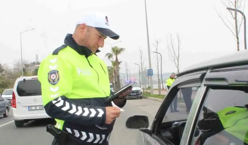 Emniyetten eş zamanlı asayiş uygulaması