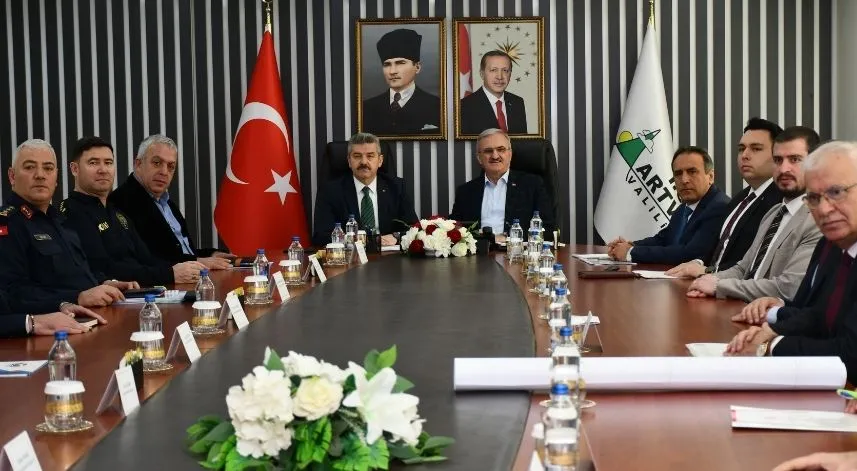 İçişleri Bakan Yardımcısı Karaloğlu, Artvin'de incelemelerde bulundu