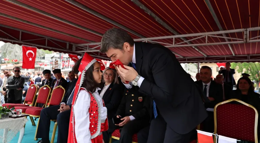 Amasya'da 23 Nisan coşkuyla kutlandı