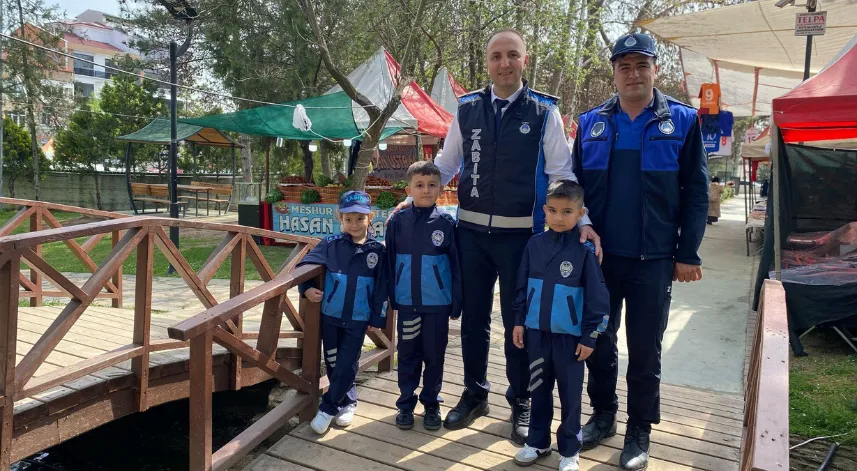 Minik zabıtalar 23 Nisan’da tezgahları denetledi