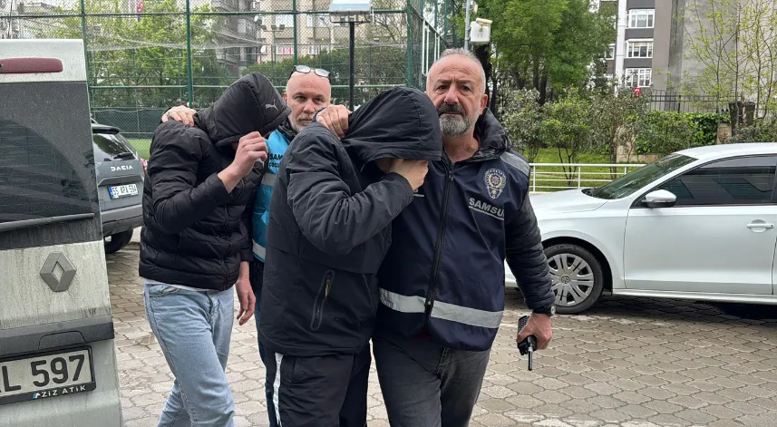 Öğretmeni darbeden 2 şüpheli adliyede