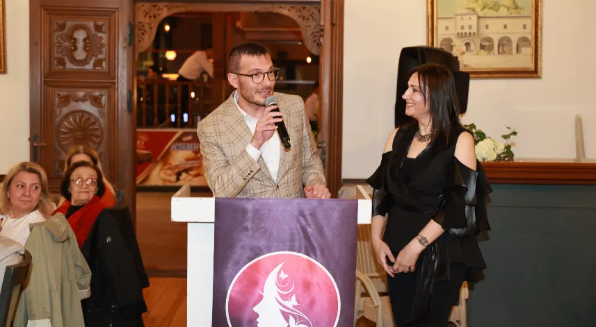 Başkan Yazıcıoğlu’ndan kadın sanat grubuna destek