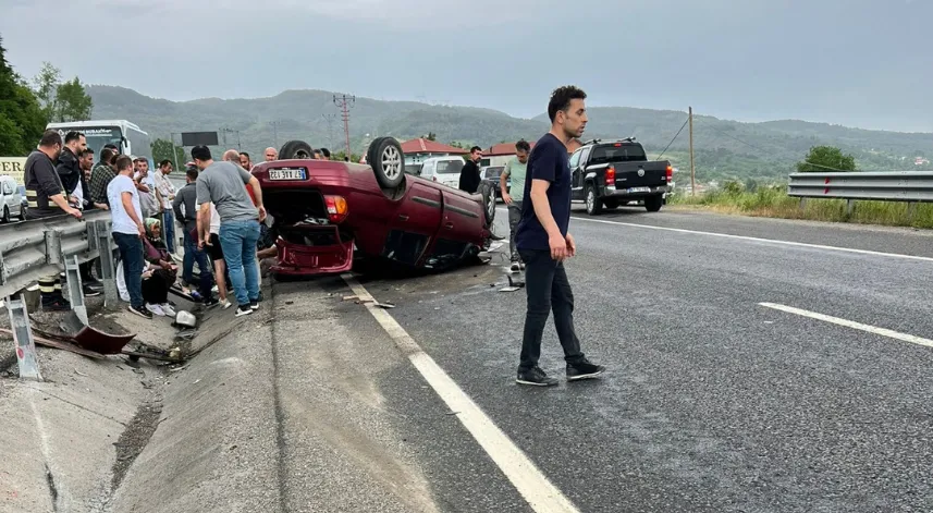 Otomobil takla attı, aynı aileden 3 kişi yaralandı