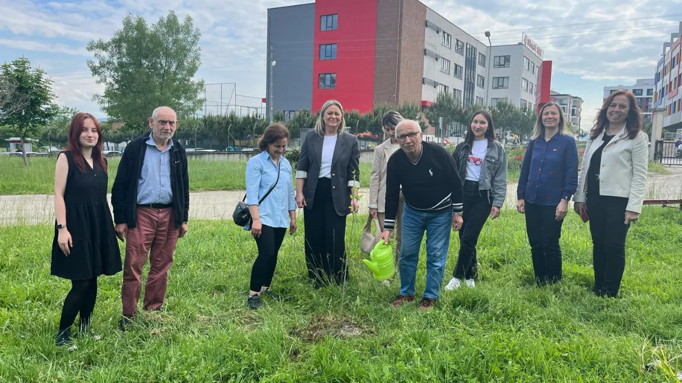 OMÜ, Çevre haftasını huzurevinde yaşlılarla birlikte kutladı