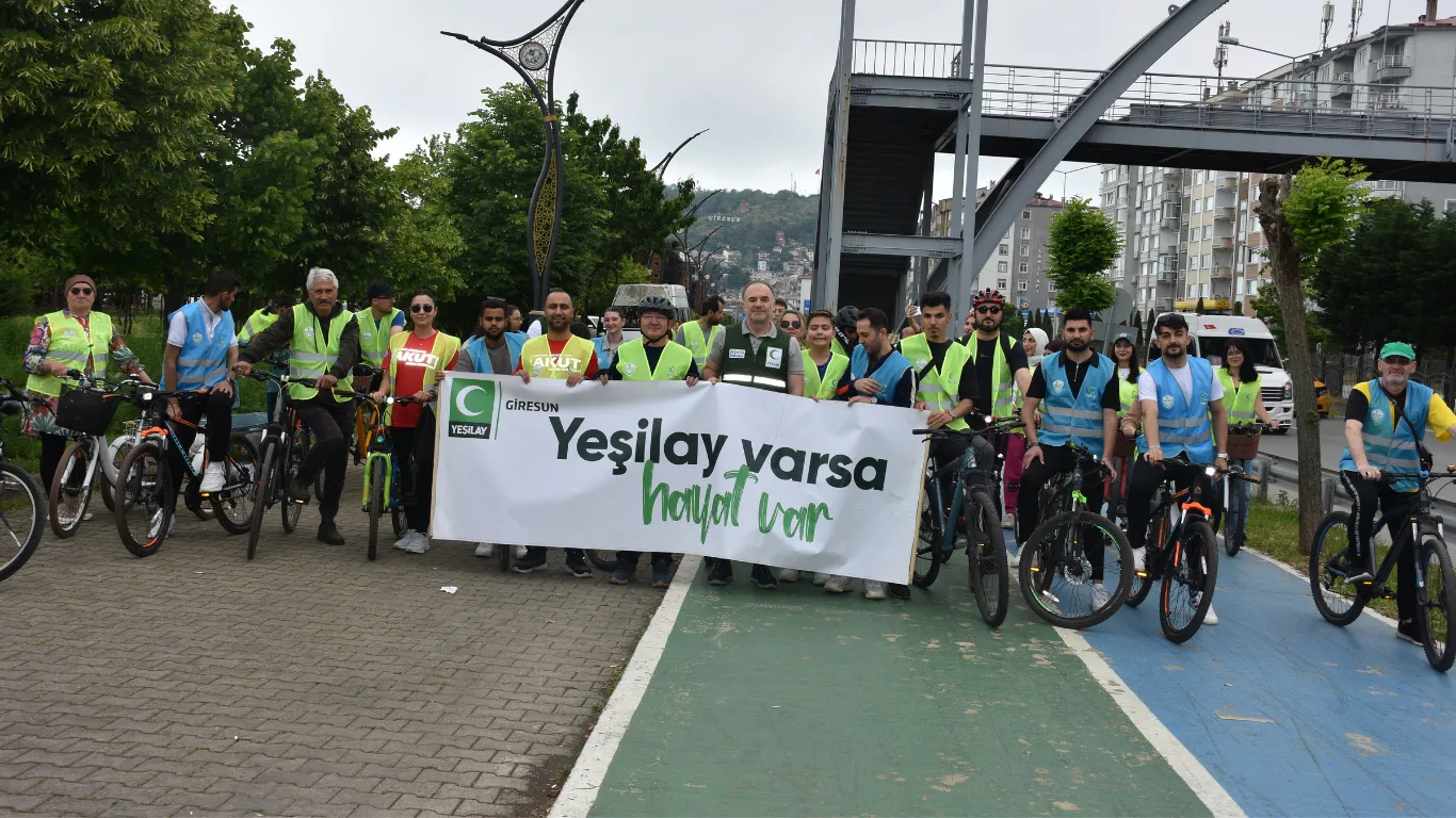 Rize'de bisiklet turu ile sağlıklı yaşama pedal çevrildi
