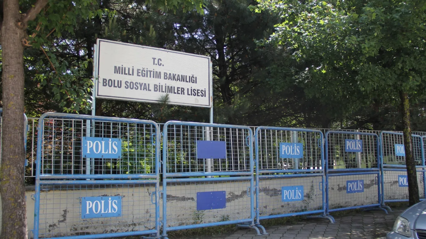 rand Kartal Otel yangınına ilişkin davanın görüleceği salonda hazırlıklar başladı