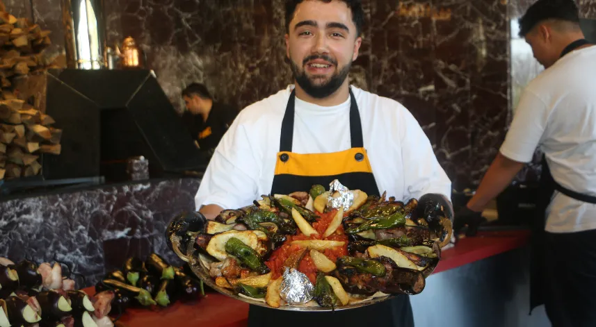Tokat kebabı için bin kilometre yol geliyorlar