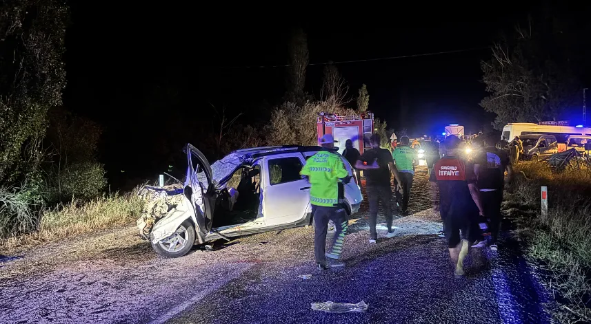 Çorum’da cip ile traktörün karıştığı kazada 5 kişi yaralandı