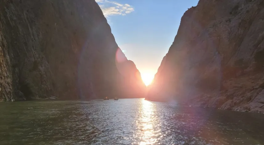 Bu manzara yılın sadece 10 günü görülebiliyor