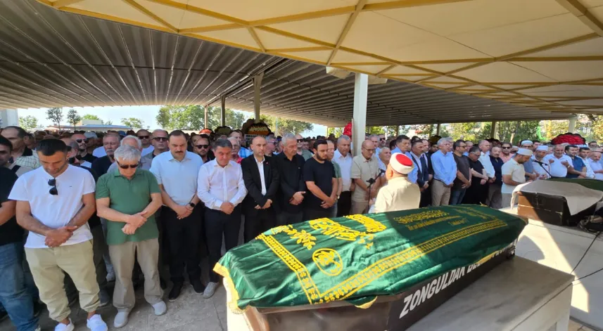 Zonguldak Belediye Başkanı Erdem'in vefat eden babası son yolculuğuna uğurlandı