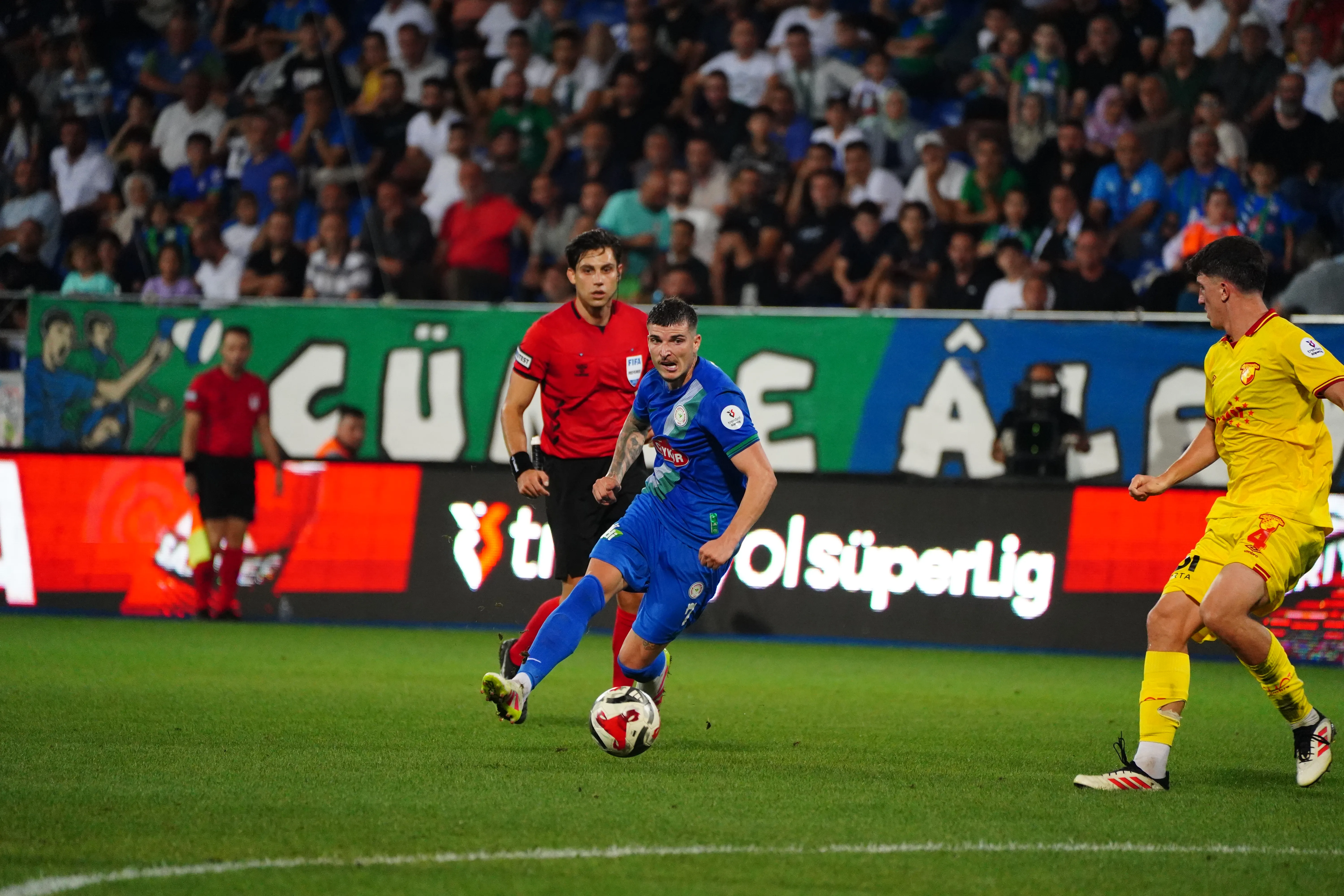 Yeni Transferler Çare Olamadı: Rizespor Sezona Mağlubiyetle Başladı