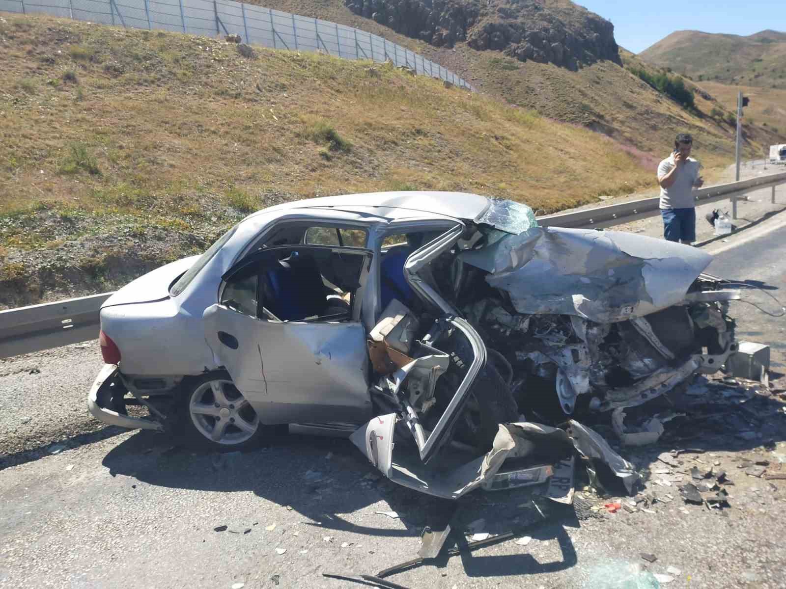 Erzincan’daki trafik kazasında ölü sayısı 4’e yükseldi