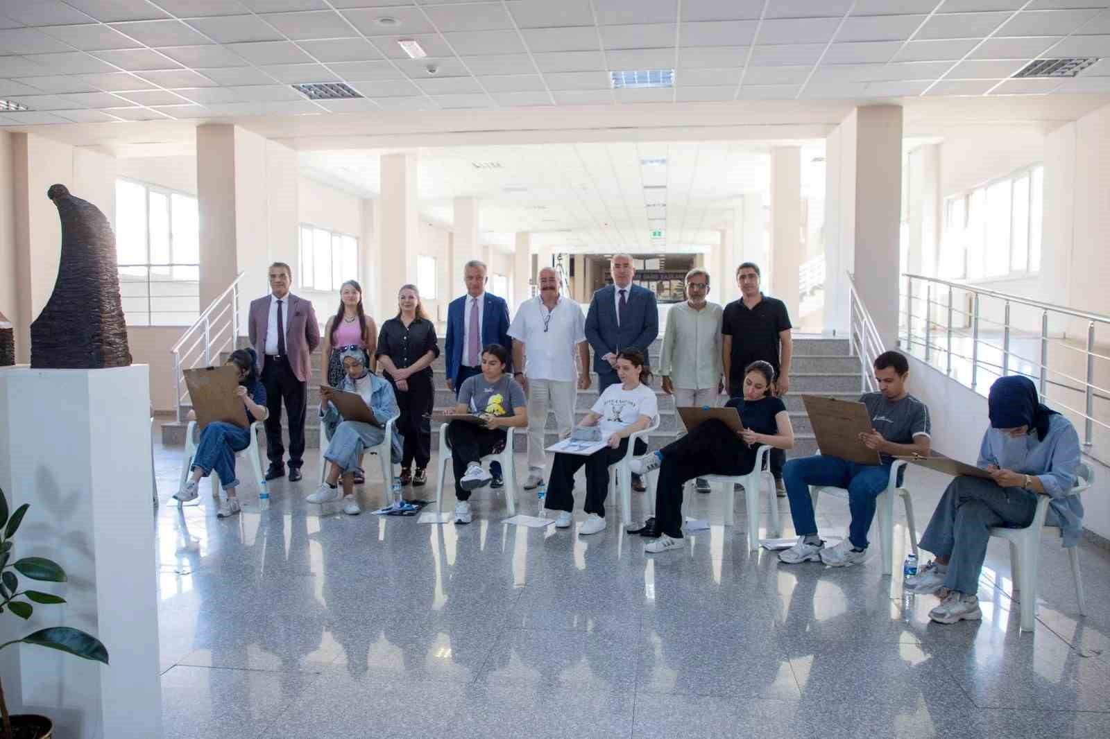 Erzincan’da güzel sanatlar için özel yetenek sınavları yapıldı