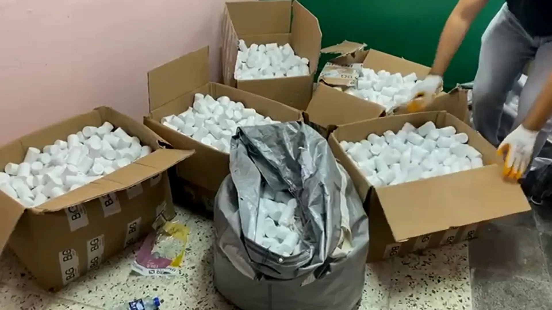 Operasyonda elde edilen görüntüler ile 5 uyuşturucu şüphelisi yakalandı