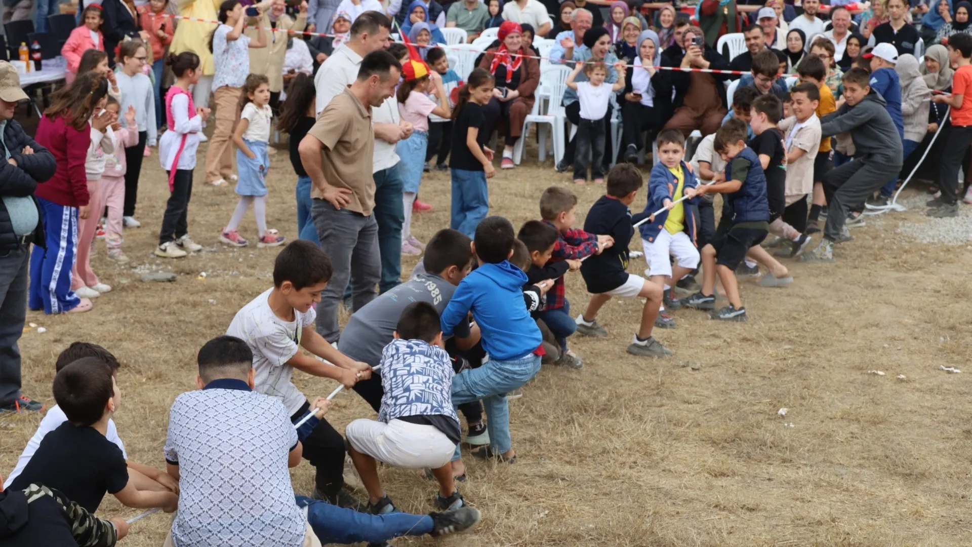 Bafra 1. İğdir Toyu Yayla ve Keşkek Şenliği, renkli anlara sahne oldu