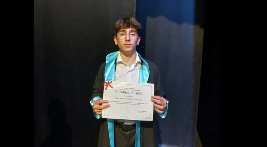 Trabzon'da Sahilde gezerken dalgalara kapılan çocuk, denize sürüklenip kayboldu