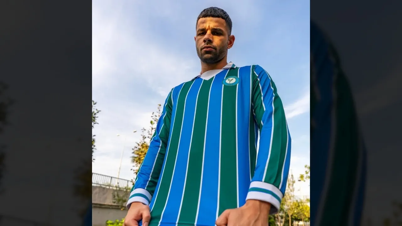 Çaykur Rizespor'un Retro Formasında Logo Değişikliği