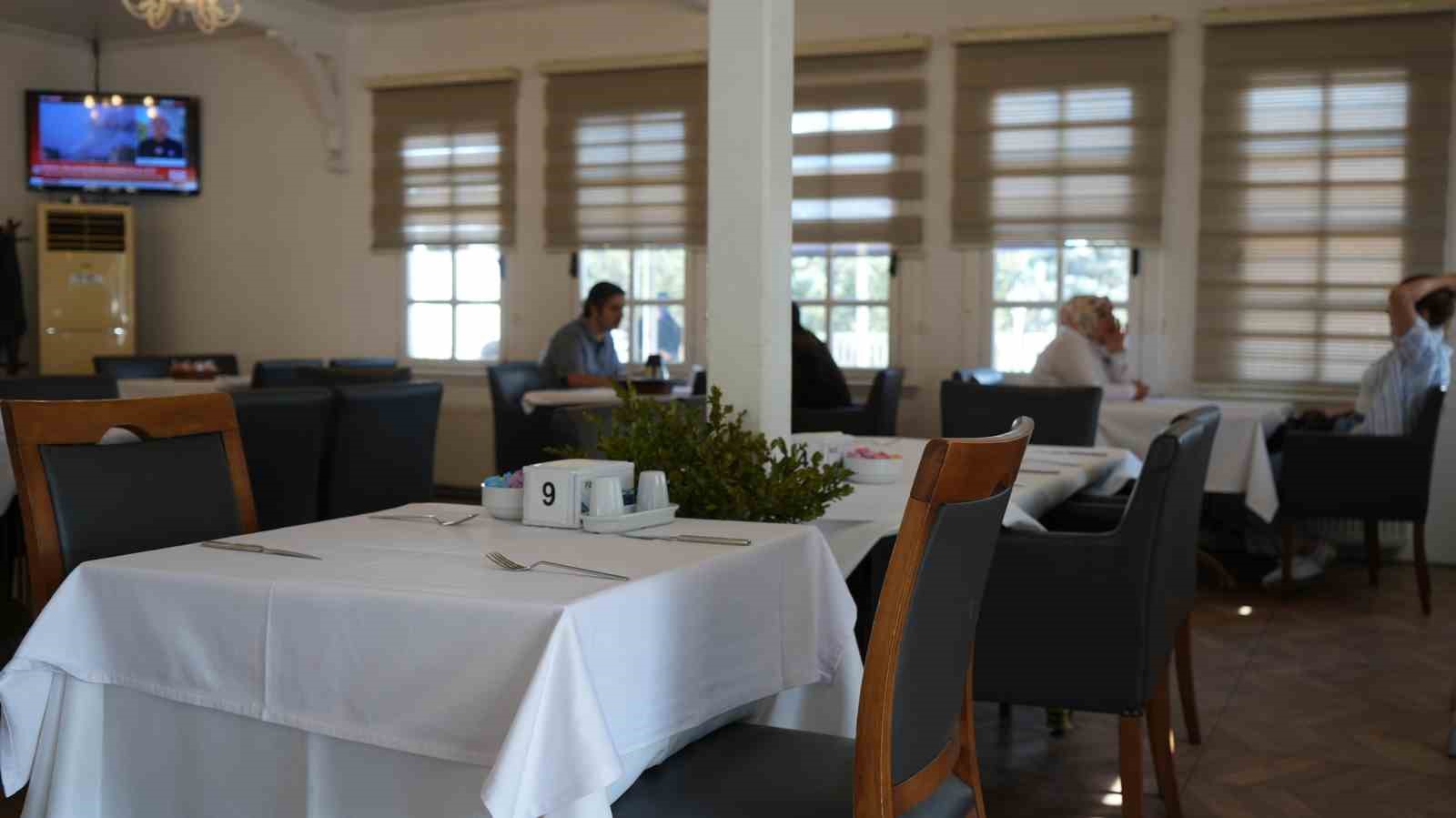 Yeni eğitim yılına anneler için keyifli bir başlangıç