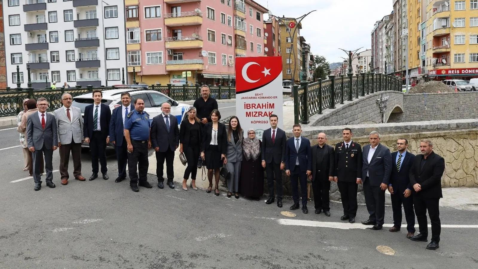Çayeli'nde Şehidin Adı Köprüde Yaşatılacak