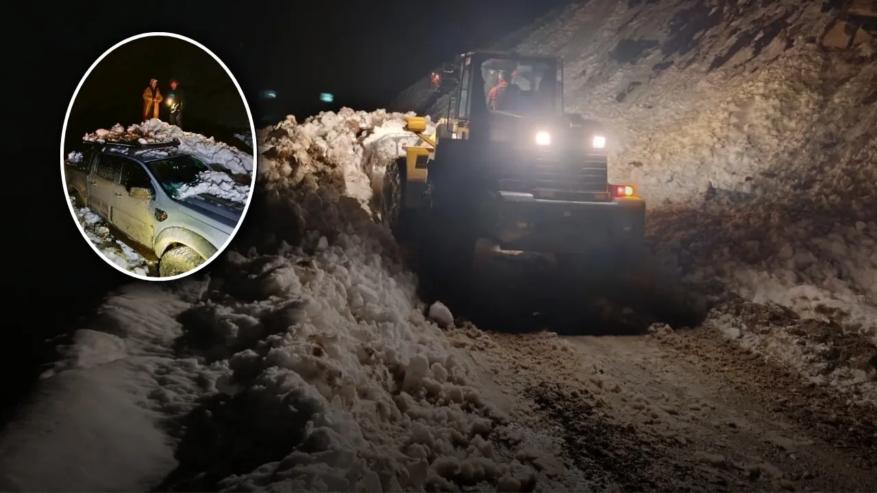 Çamlıhemşin'de Çığ Altında Mahsur Kalan 15 Kişi Kurtarıldı