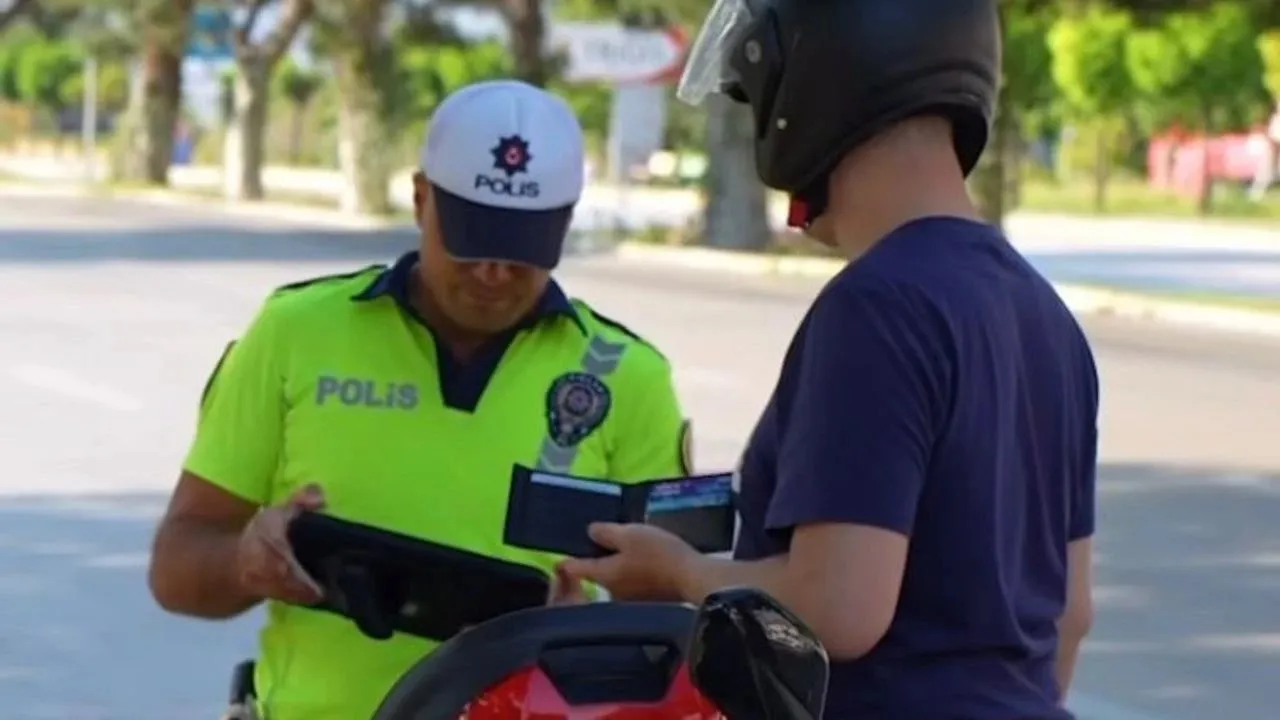 Polis ekiplerinden huzur uygulaması: 28 binden fazla kişi sorgulandı