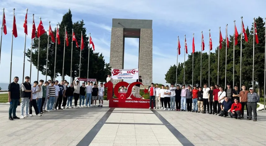 Canik Belediyesi 12'nci sınıf öğrencilerini Çanakkale'ye gönderiyor