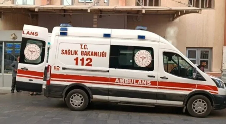 Gıda zehirlenmesi şüphesiyle 35 yolcu Samsun'da tedavi altına alındı