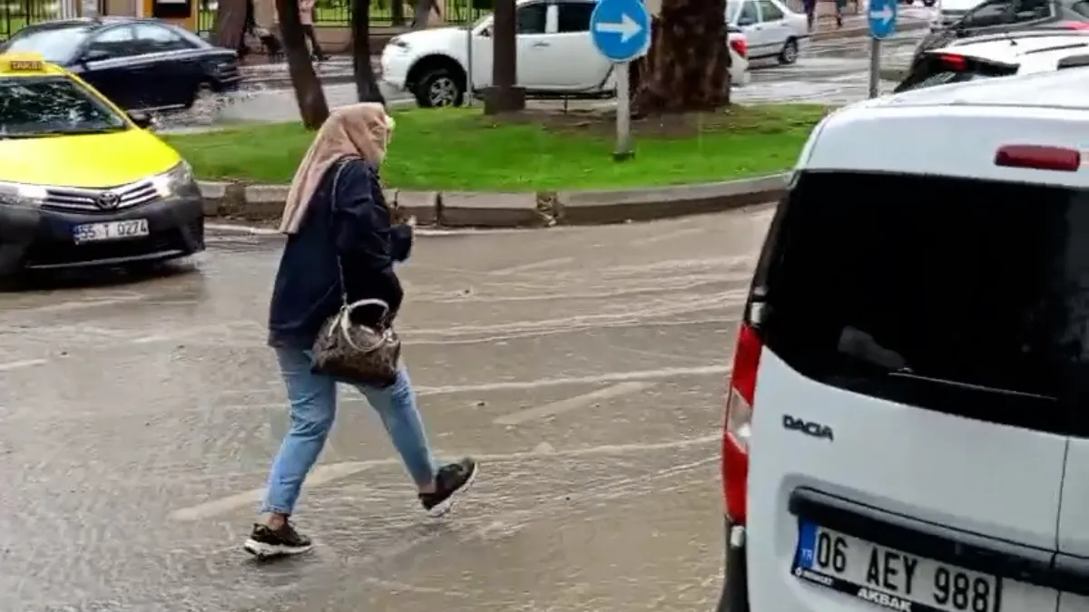 Samsun’da sağanak etkili oldu