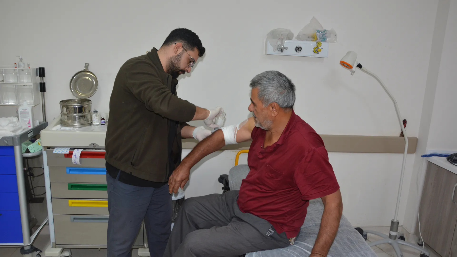 Kastamonu'da ayıdan kaçarken düşen çiftçi yaralandı