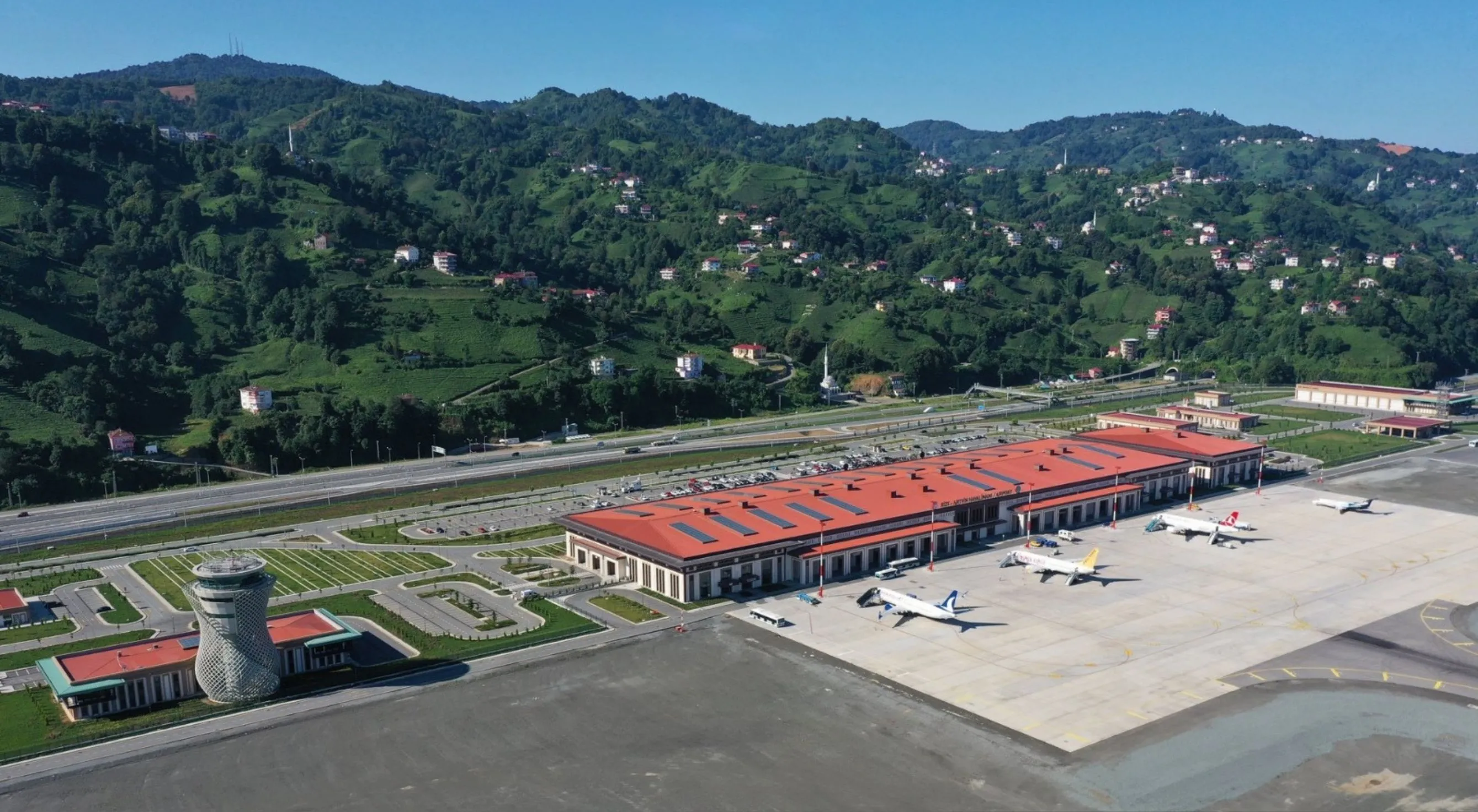 Rize-Artvin Havalimanı, eylül ayında 114 bine yakın yolcuya hizmet verdi