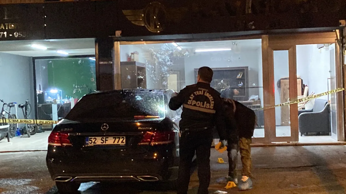 Ordu’da oto galeri dükkanına silahlı saldırı: 2 yaralı