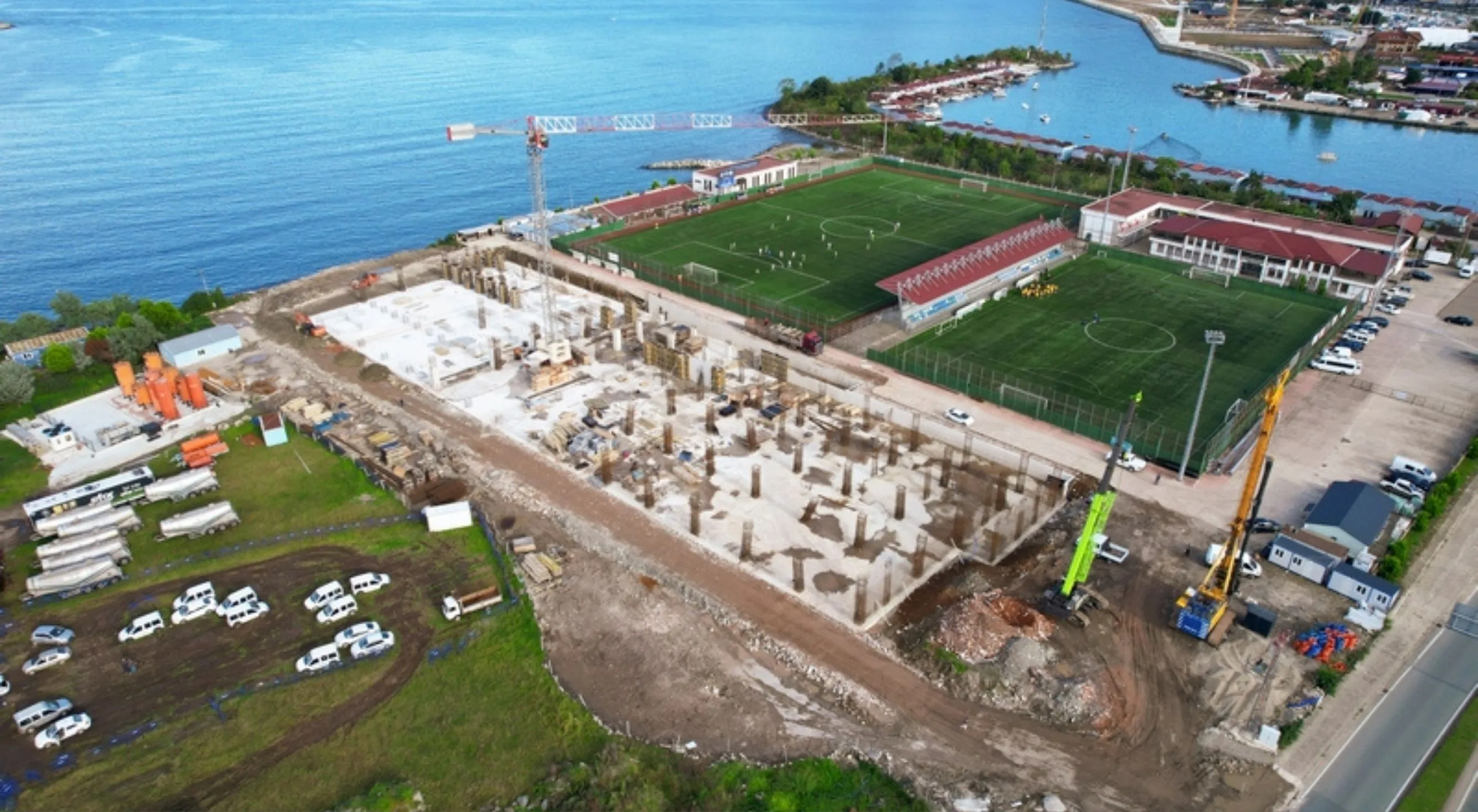 Rize Spor Kompleksi yükseliyor