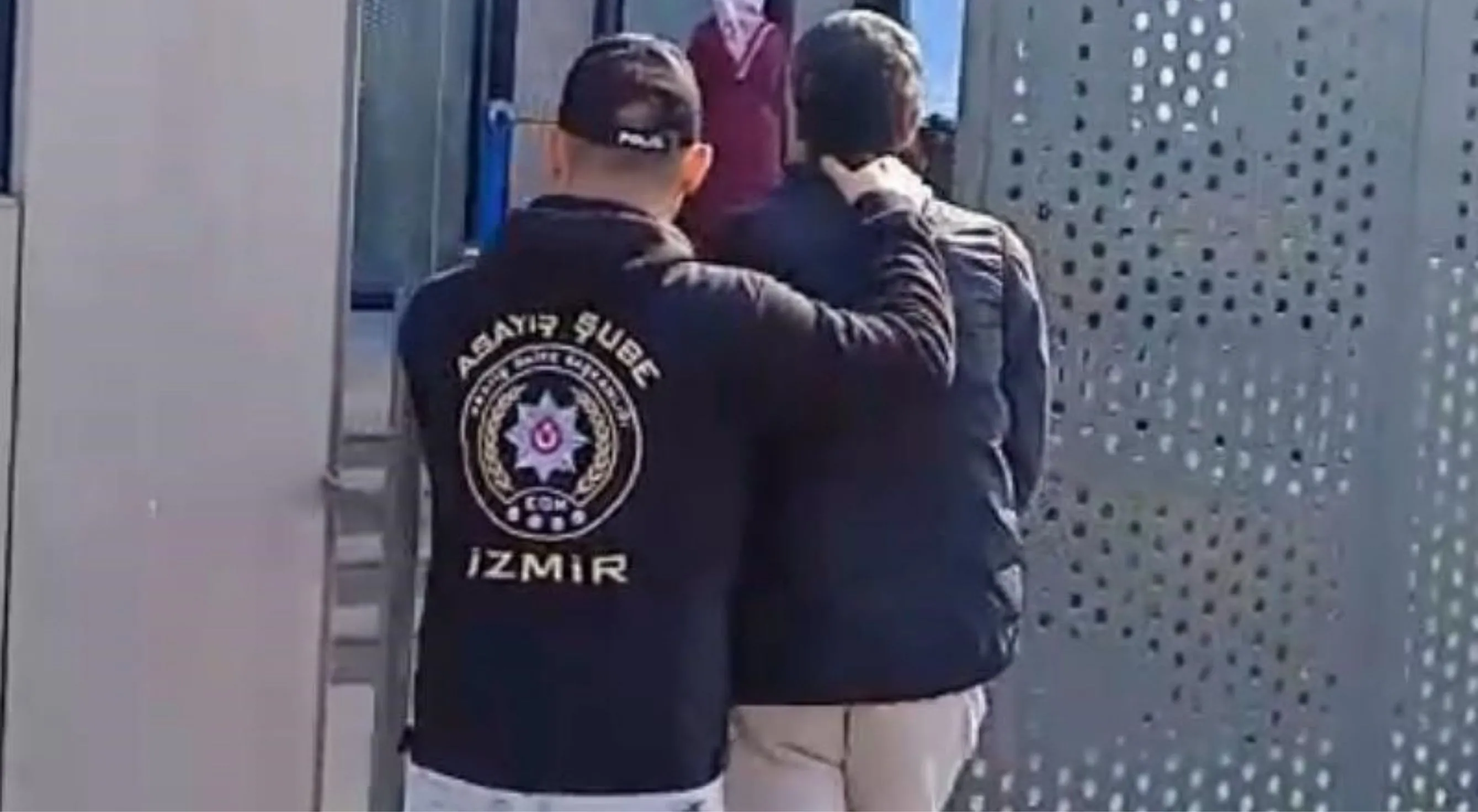 İzmir’de 24 yılla aranan firari yakalandı