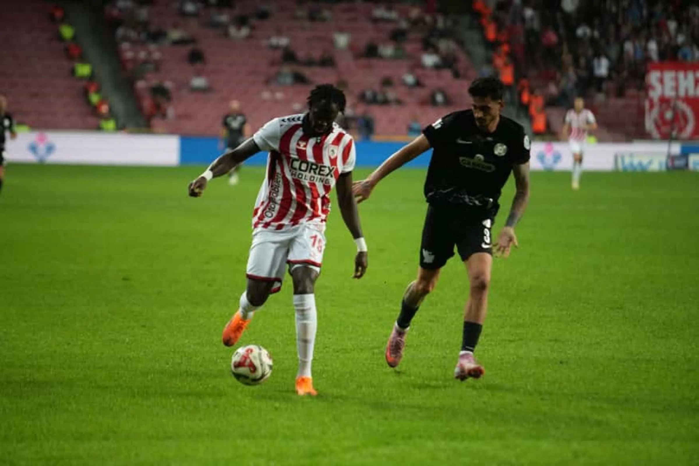 Atmaca derbiden 1 puanla ayrıldı