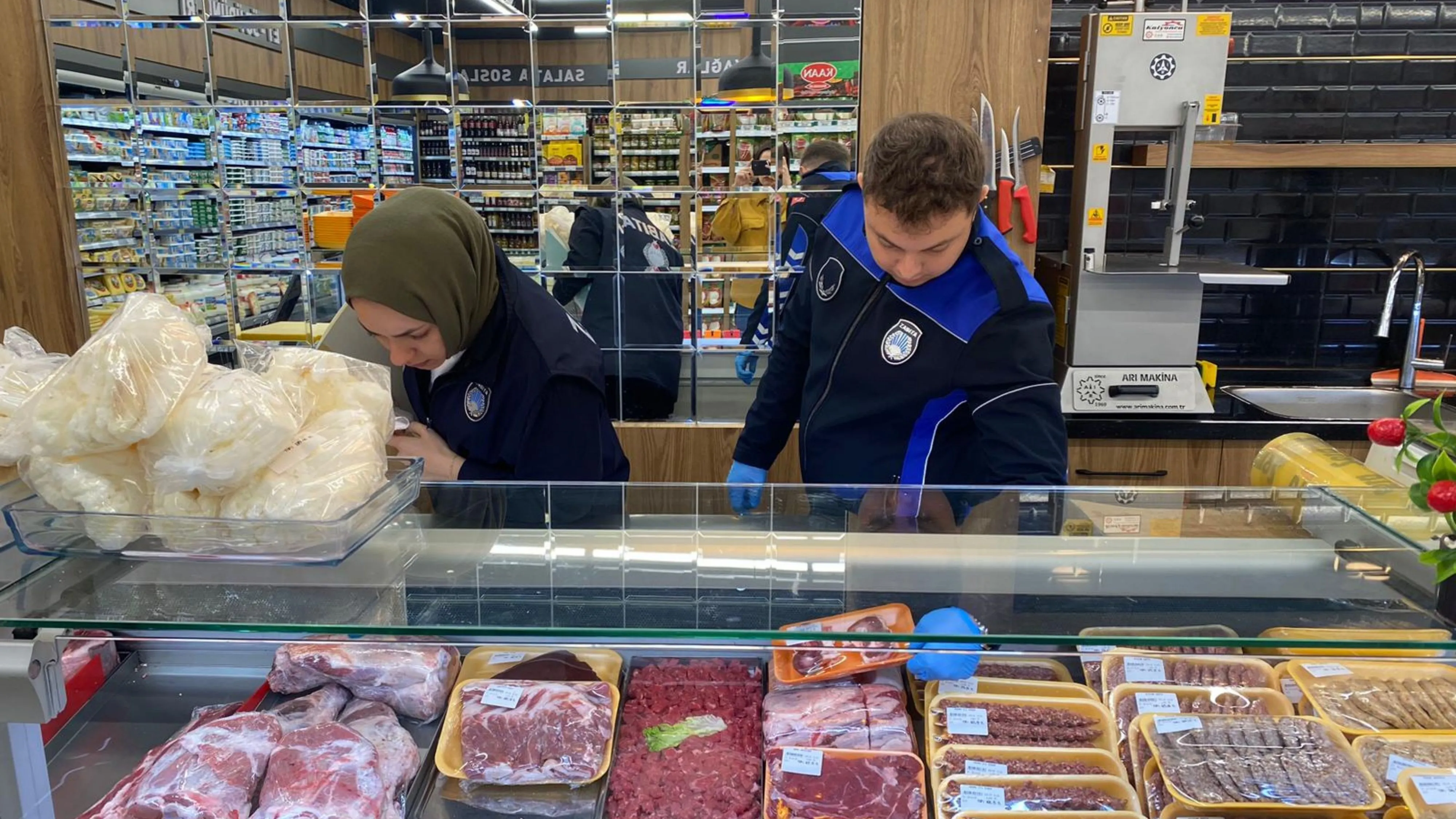 Rize Belediyesi’nden kasaplara hijyen denetimi 