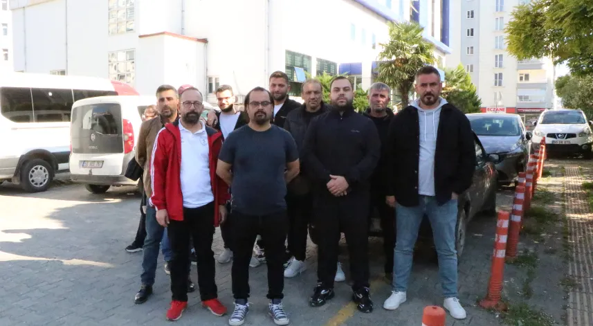 Samsun'da özel hastane çalışanlarından 'maaş' eylemi