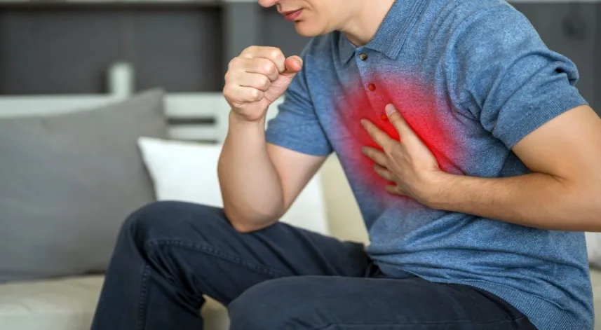 Geçmeyen öksürük akciğer alarmı olabilir