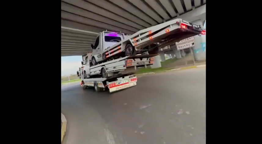 Oto kurtarıcıları üst üste dizip trafikte ilerledi